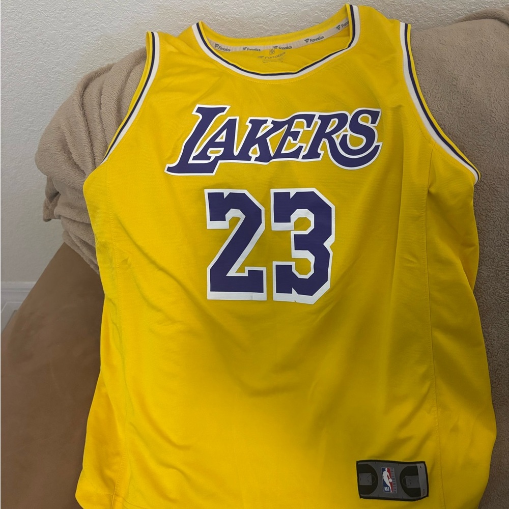 Fanatics LeBron James 23 Yellow Lakers Jersey